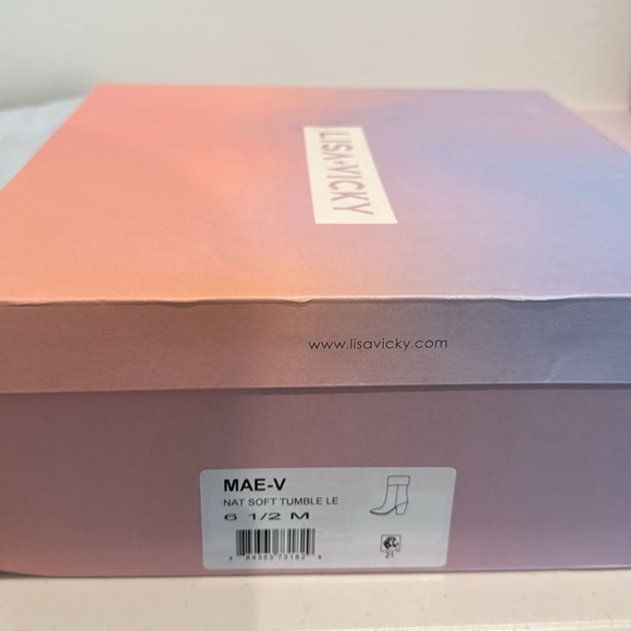 Nordstrom Lisa Vicky Mae-V Elegant Cream Ankle Boots - Picture 8 of 8